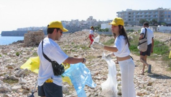 Spiagge e fondali puliti - Clean up the Med