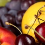 Perchè mangiamo poca frutta? Rischio salute