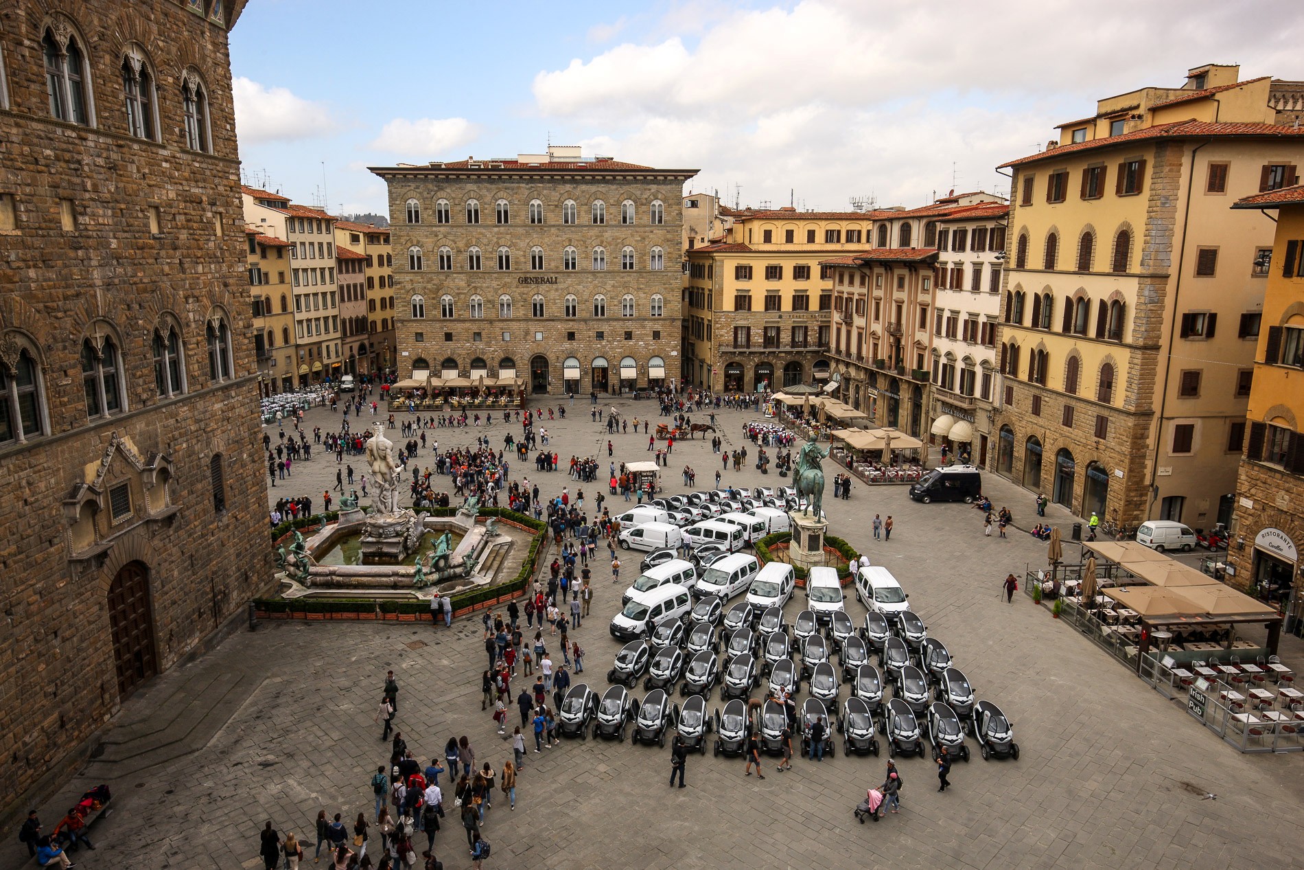 Comune di Firenze, 70 veicoli elettrici per i servizi operativi