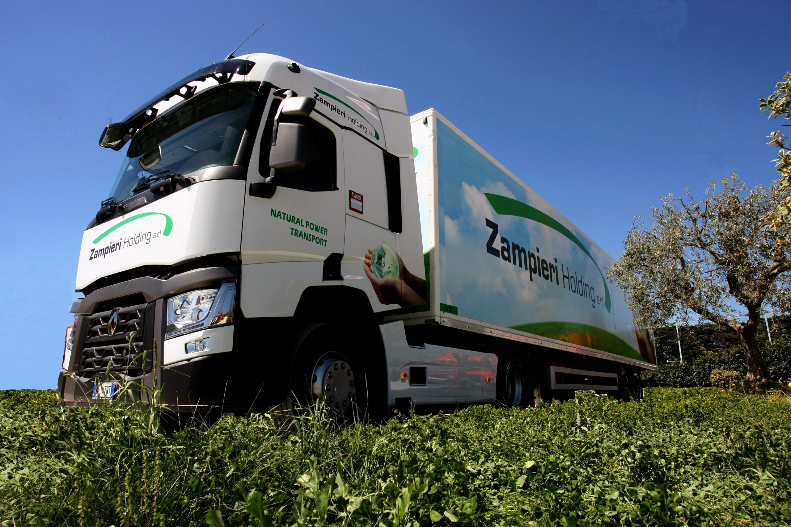 La ‘Carbon fooprint’ di 52 trattori stradali Cargo Service