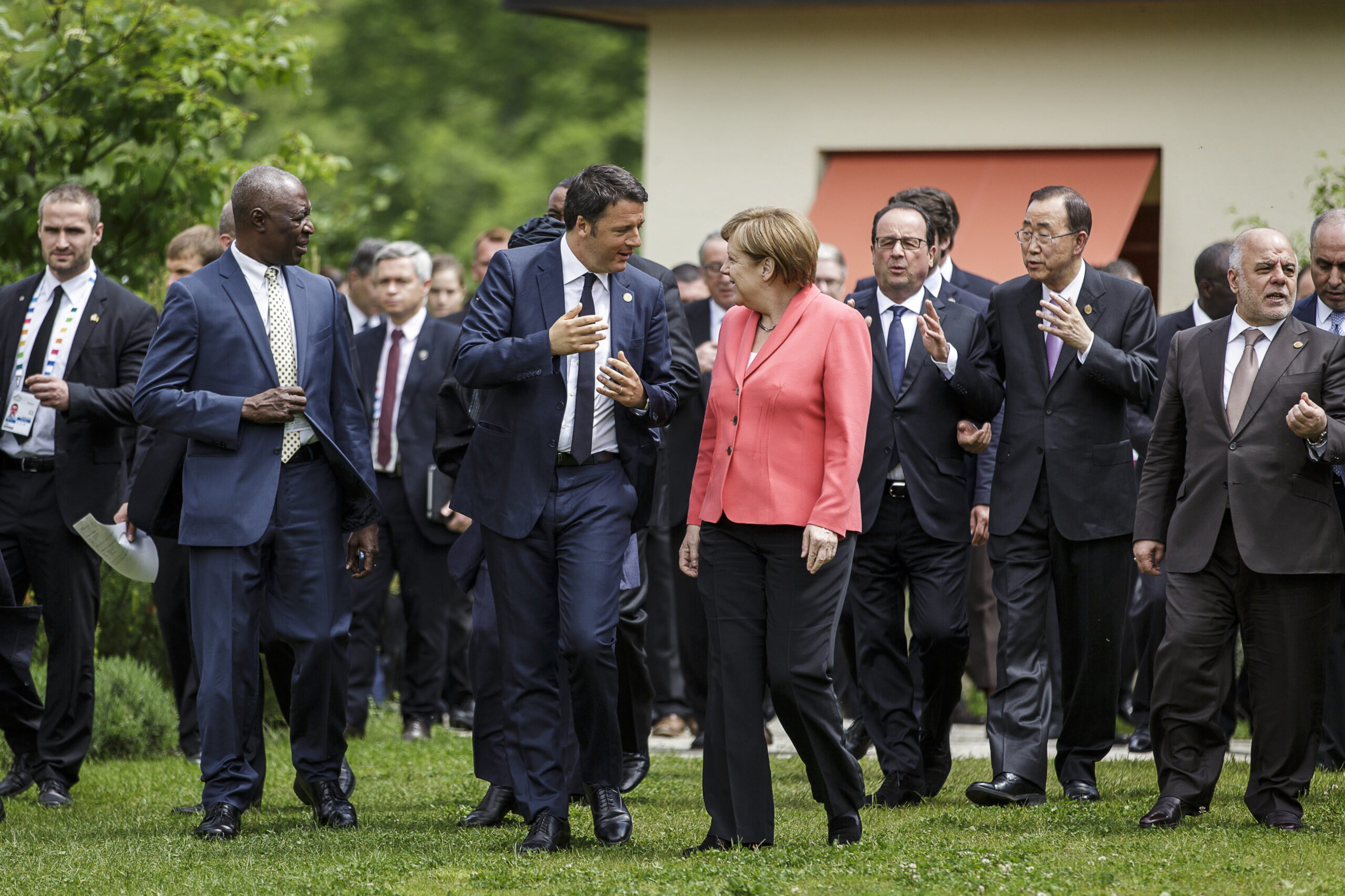 Greenpeace: Dal G7 passi in avanti a difesa del clima, ora Renzi sia coerente anche in Italia